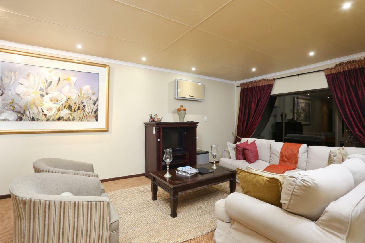 Shangri-La Manor (Adults Only) Hoekwil المظهر الخارجي الصورة